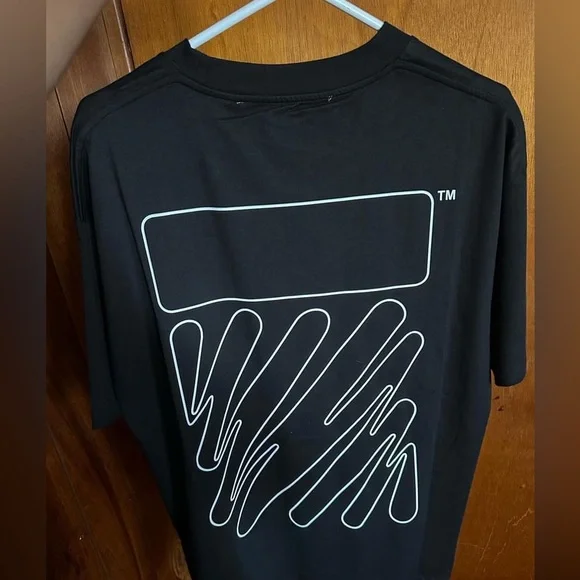 Off White T-Shirt - New ❗️ - DISCOUNTEDD 🔥🔥